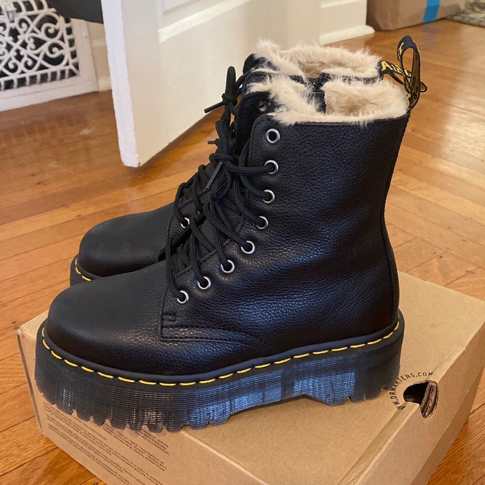 Jason Platform Dr. Martens Shearling Lined